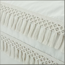 Load image into Gallery viewer, Pineapple Elephant Izmir Cotton Tassel Stone
