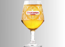 Load image into Gallery viewer, Set of 4 x Cruzcampo Pint Chalice Glasses 20oz Brand New Genuine Pub Man Cave