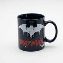 Load image into Gallery viewer, DC BATMAN GLOW IN THE DARK GIFT SET MUG, GLASS,  COASTERS, GIFT BOX
