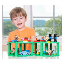 Load image into Gallery viewer, Strictly Briks Premium Green 8&quot; Circle Stackable Base Plates 4 Pack Baseplate
