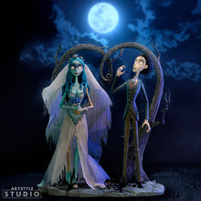 Load image into Gallery viewer, Tim Burtons CORPSE BRIDE - Figurine &quot;Victor&quot; collectables
