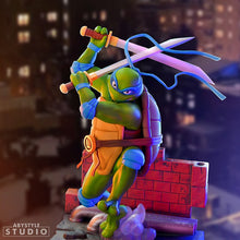 Load image into Gallery viewer, TEENAGE MUTANT TURTLE Figurine Leonardo COLLECTABLES
